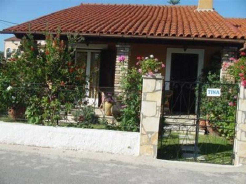 Villa Tina Acharavi  Exterior foto